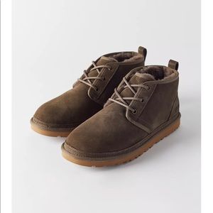Brand New Ugg Neumel boots